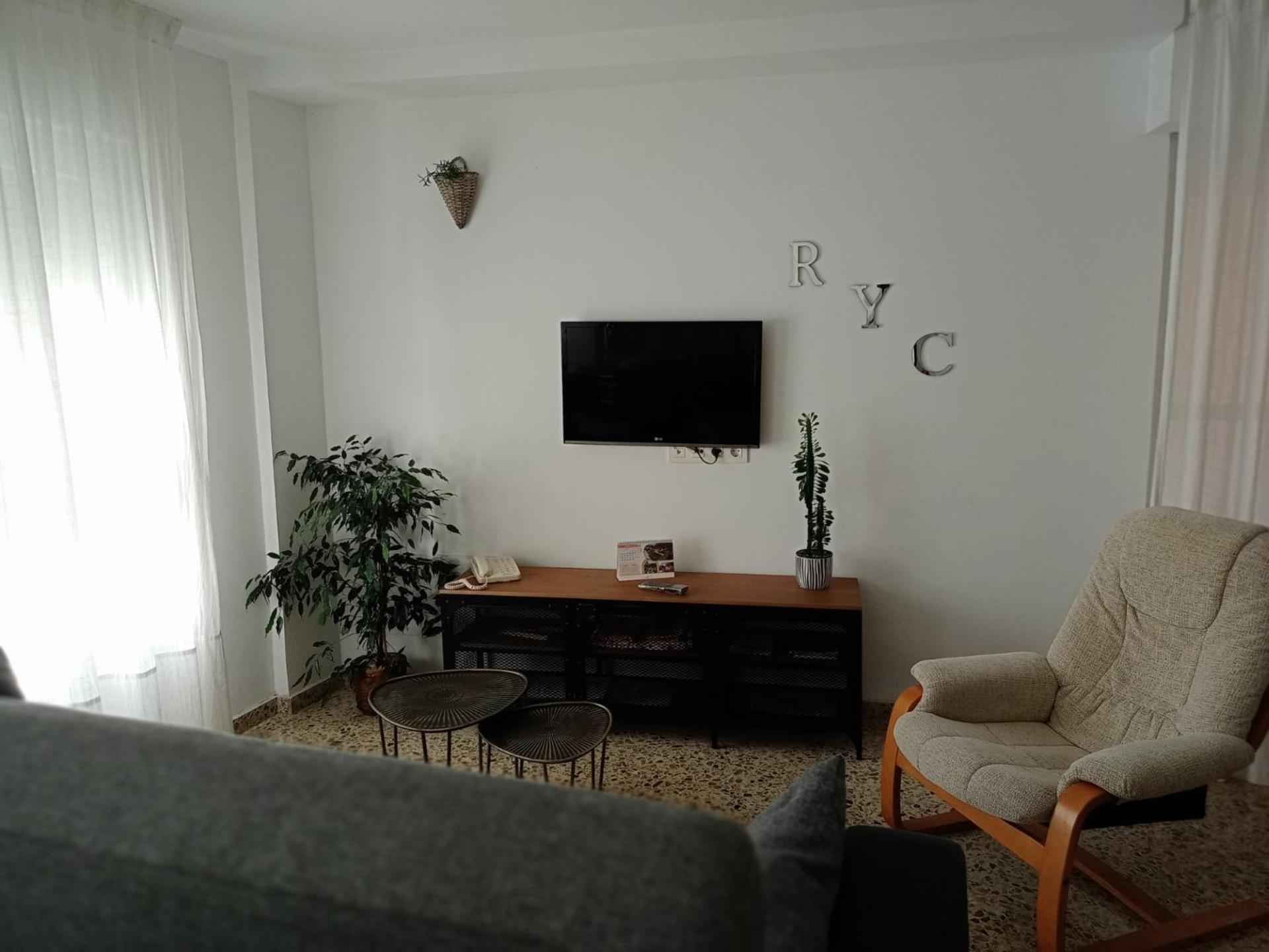 Apartamento R Y C Авілес Екстер'єр фото
